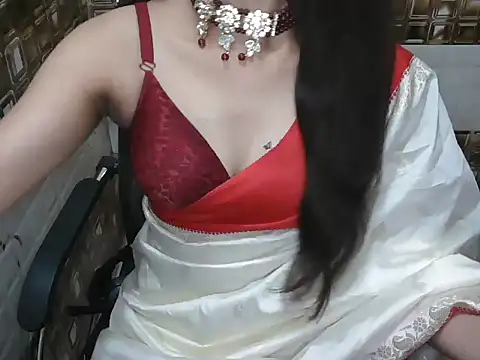 Snapshot of lovepihuu chatting on 17, 3, 2026 lovepihuu online show from 17, 3, 2026