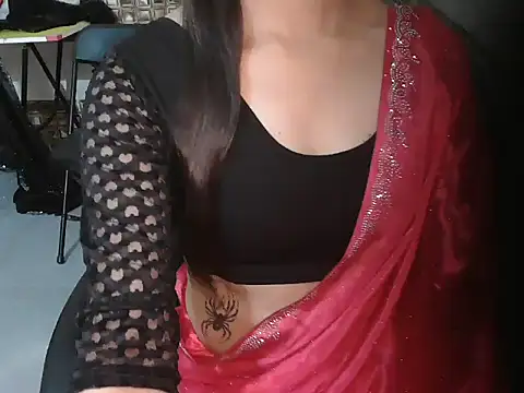 Snapshot of lovepihuu chatting on 31, 3, 2026 lovepihuu online show from 31, 3, 2026