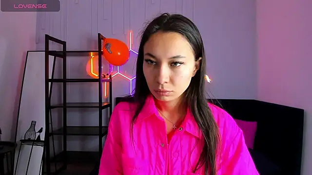 Snapshot of Kat__cat chatting on 24, 9, 2025 Kat cat online show from 24, 9, 2025