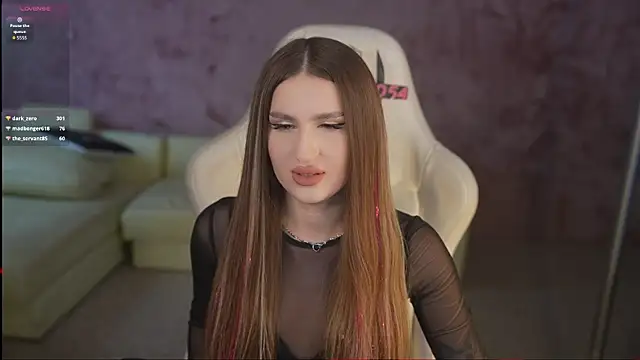 Snapshot of Goldie_Flame chatting on 1, 4, 2026 Goldie Flame online show from 1, 4, 2026