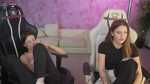 Snapshot of Goldie_Flame chatting on 21, 4, 2026 Goldie Flame online show from 21, 4, 2026