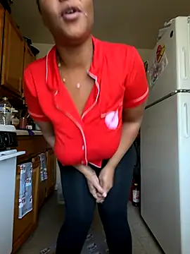 yummy0322 online show from 24, 11, 2025