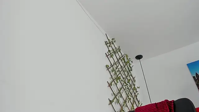 carolinacrus01 online show from 11, 11, 2025