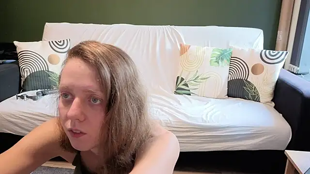 Snapshot of Eveline_Beauty_Kitty chatting on 21, 10, 2025 Eveline Beauty Kitty online show from 21, 10, 2025