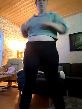 Snapshot of Chrissy_Christal chatting on 11, 9, 2025 Chrissy Christal online show from 11, 9, 2025