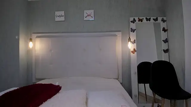 EsmeraldaNyx online show from 2, 12, 2025