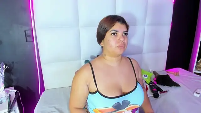 Snapshot of Gigi_duran chatting on 18, 7, 2026 Gigi duran online show from 18, 7, 2026