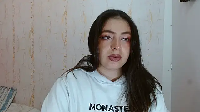 MiaKimky online show from 24, 9, 2025