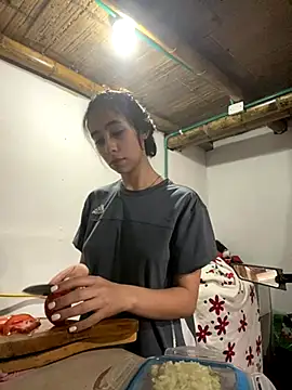 juliie star online show from 25, 10, 2025