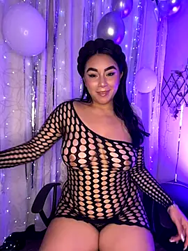 Snapshot of Dafnee_sr chatting on 28, 10, 2025 Dafnee sr online show from 28, 10, 2025