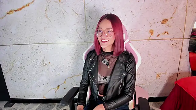 daphne courtis online show from 11, 9, 2025