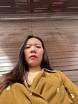 Snapshot of xinmeng-000 chatting on 6, 4, 2026 xinmeng-000 online show from 6, 4, 2026