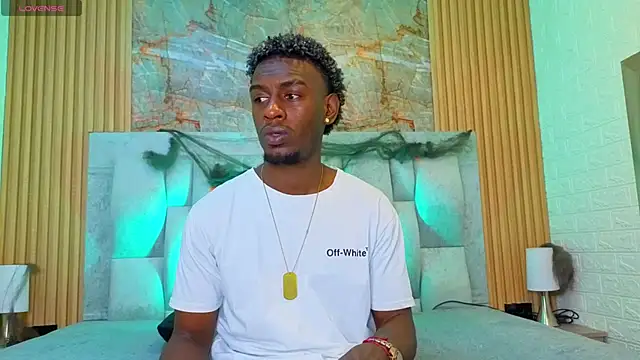 Snapshot of pipedark_ chatting on 29, 10, 2025 pipedark online show from 29, 10, 2025