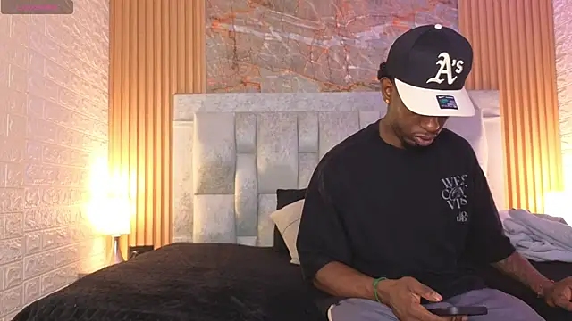 Snapshot of pipedark_ chatting on 6, 11, 2025 pipedark online show from 6, 11, 2025