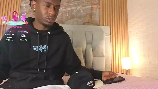 Snapshot of pipedark_ chatting on 4, 12, 2025 pipedark online show from 4, 12, 2025