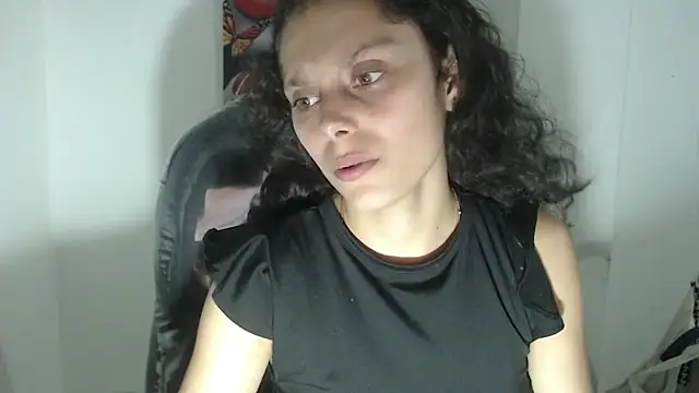 Snapshot of Lily_Jone7 chatting on 2, 10, 2025 Lily Jone7 online show from 2, 10, 2025