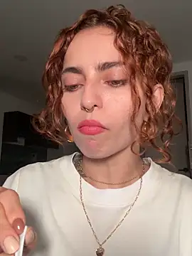 imhelena online show from 6, 1, 2026