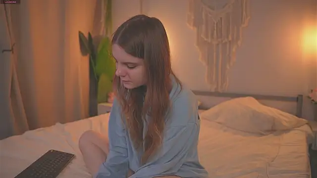 Snapshot of Lu__Lane chatting on 16, 10, 2025 Lu Lane online show from 16, 10, 2025