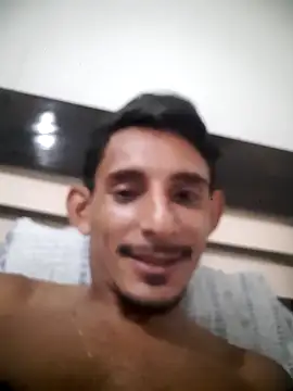 Snapshot of EuEnzo1 chatting on 22, 4, 2026 EuEnzo1 online show from 22, 4, 2026