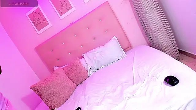 ANNIE DOLCE  online show from 23, 11, 2025