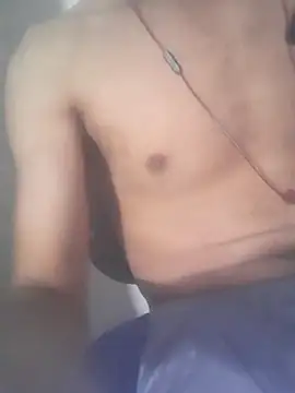 Snapshot of Lunaty00 chatting on 30, 11, 2025 Lunaty00 online show from 30, 11, 2025