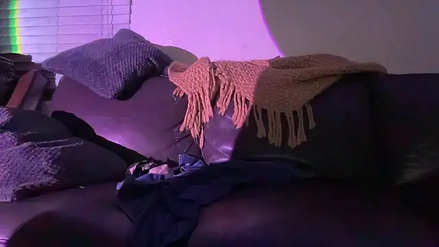 Snapshot of furykat1 chatting on 21, 3, 2026 furykat1 online show from 21, 3, 2026