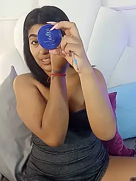 Snapshot of Kaylachannell chatting on 11, 6, 2026 Kaylachannell online show from 11, 6, 2026