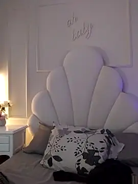 Snapshot of Kaylachannell chatting on 30, 6, 2026 Kaylachannell online show from 30, 6, 2026
