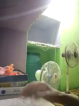 juhijaan2005 online show from 14, 10, 2025