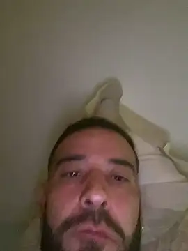 Snapshot of elpollon23876 chatting on 28, 9, 2025 elpollon23876 online show from 28, 9, 2025