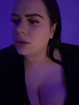 Shellybttn online show from 23, 3, 2026