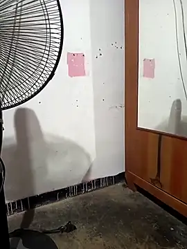 BabyHansi online show from 18, 3, 2026