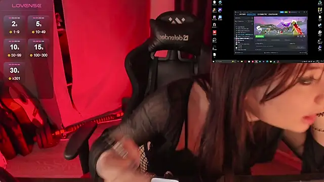 Snapshot of Melante chatting on 14, 4, 2026 Melante online show from 14, 4, 2026