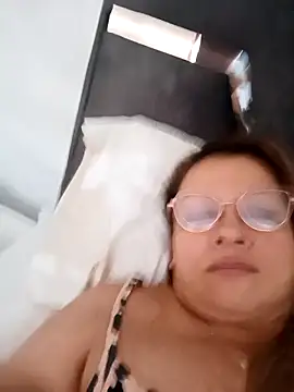 Asuna yuuky online show from 24, 11, 2025