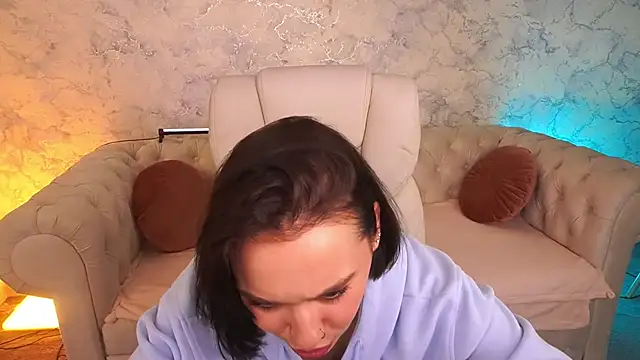 UrMuseOn online show from 14, 12, 2025