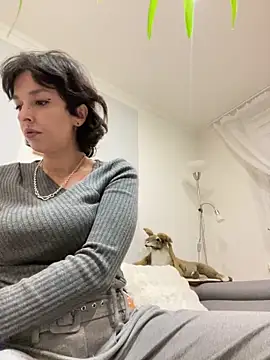 Piggiteablacktea online show from 19, 12, 2025