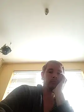 Snapshot of piercingpik chatting on 17, 10, 2025 piercingpik online show from 17, 10, 2025