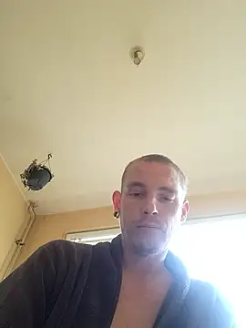 piercingpik online show from 10, 1, 2026