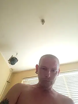 piercingpik online show from 2, 6, 2026
