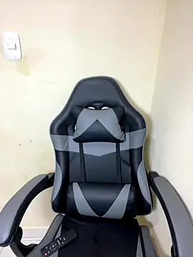 Snapshot of Vliacoooper2 chatting on 13, 9, 2025 Vliacoooper2 online show from 13, 9, 2025