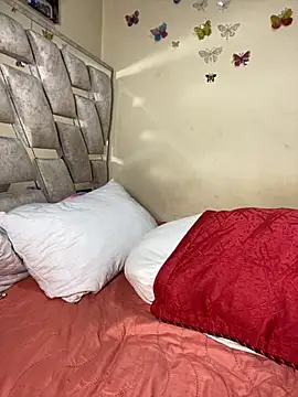 Snapshot of Vliacoooper2 chatting on 21, 10, 2025 Vliacoooper2 online show from 21, 10, 2025