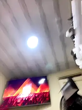 Snapshot of Vliacoooper2 chatting on 16, 11, 2025 Vliacoooper2 online show from 16, 11, 2025