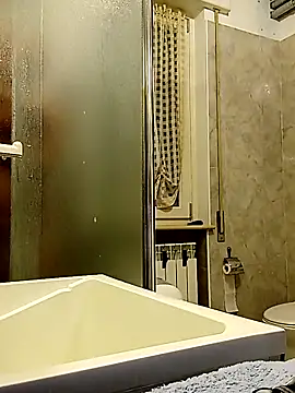 Snapshot of Io125 chatting on 1, 12, 2025 Io125 online show from 1, 12, 2025