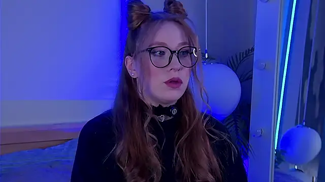 MiaEuphoria  online show from 3, 2, 2026