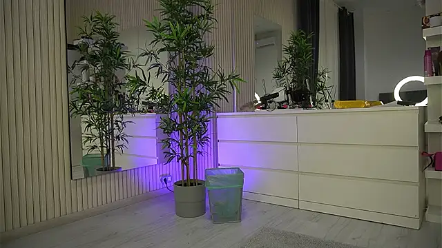 Snapshot of EmmaBlanco chatting on 30, 3, 2026 EmmaBlanco online show from 30, 3, 2026