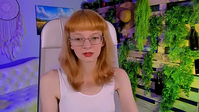 MollyJiggles online show from 12, 10, 2025
