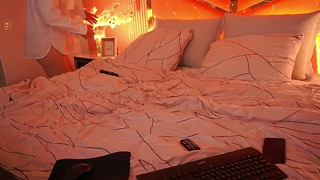 Snapshot of SofieBloom chatting on 15, 1, 2026 SofieBloom online show from 15, 1, 2026