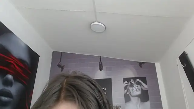 aleesha cameron02 online show from 6, 11, 2025