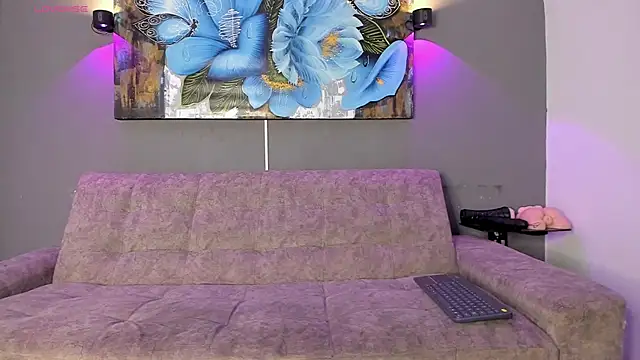 Snapshot of elizabeth_lamer chatting on 12, 10, 2025 elizabeth lamer online show from 12, 10, 2025