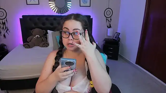 LolaVillalobos online show from 17, 1, 2026